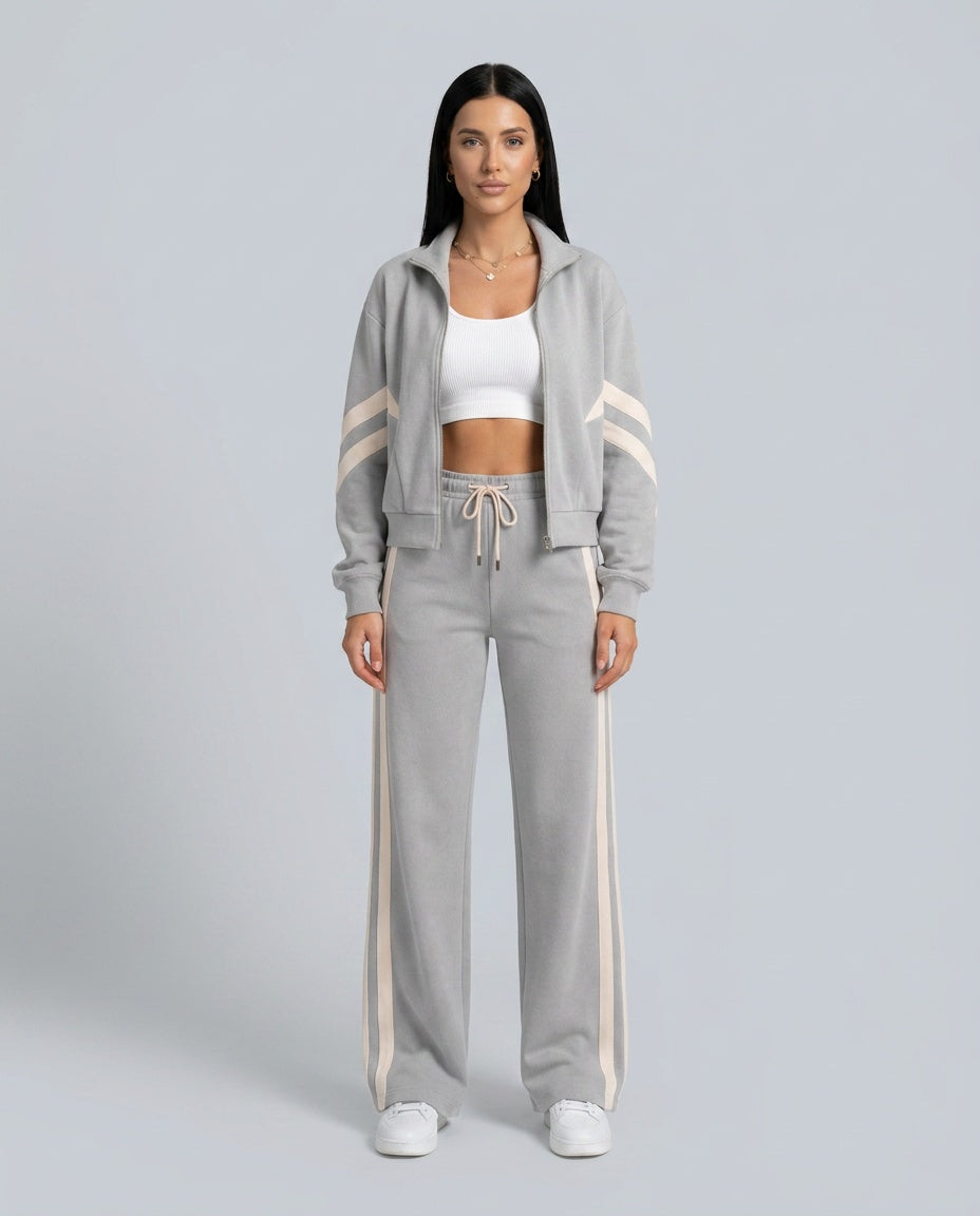 Savra | Contrast Stripe Knit Two-Piece Tracksuit Set