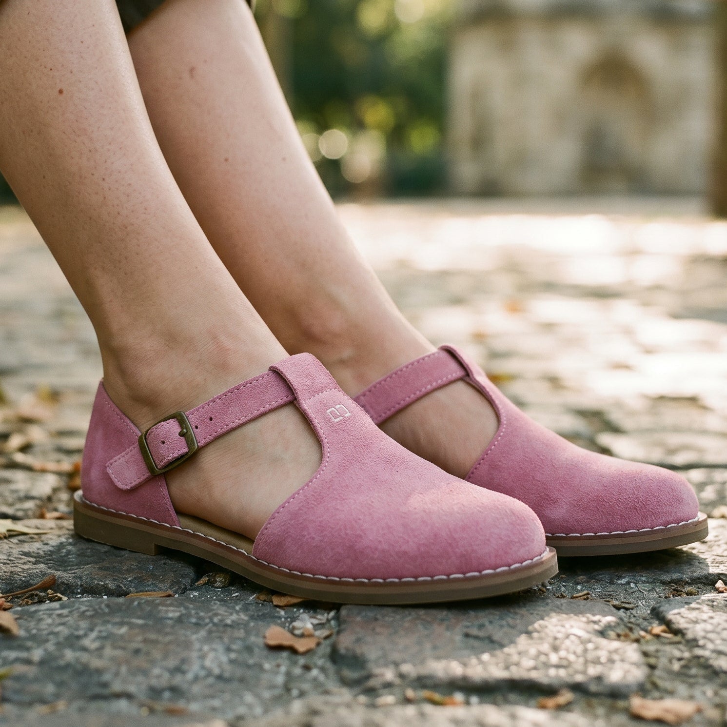 Vera | Retro Flat Faux Leather Sandals
