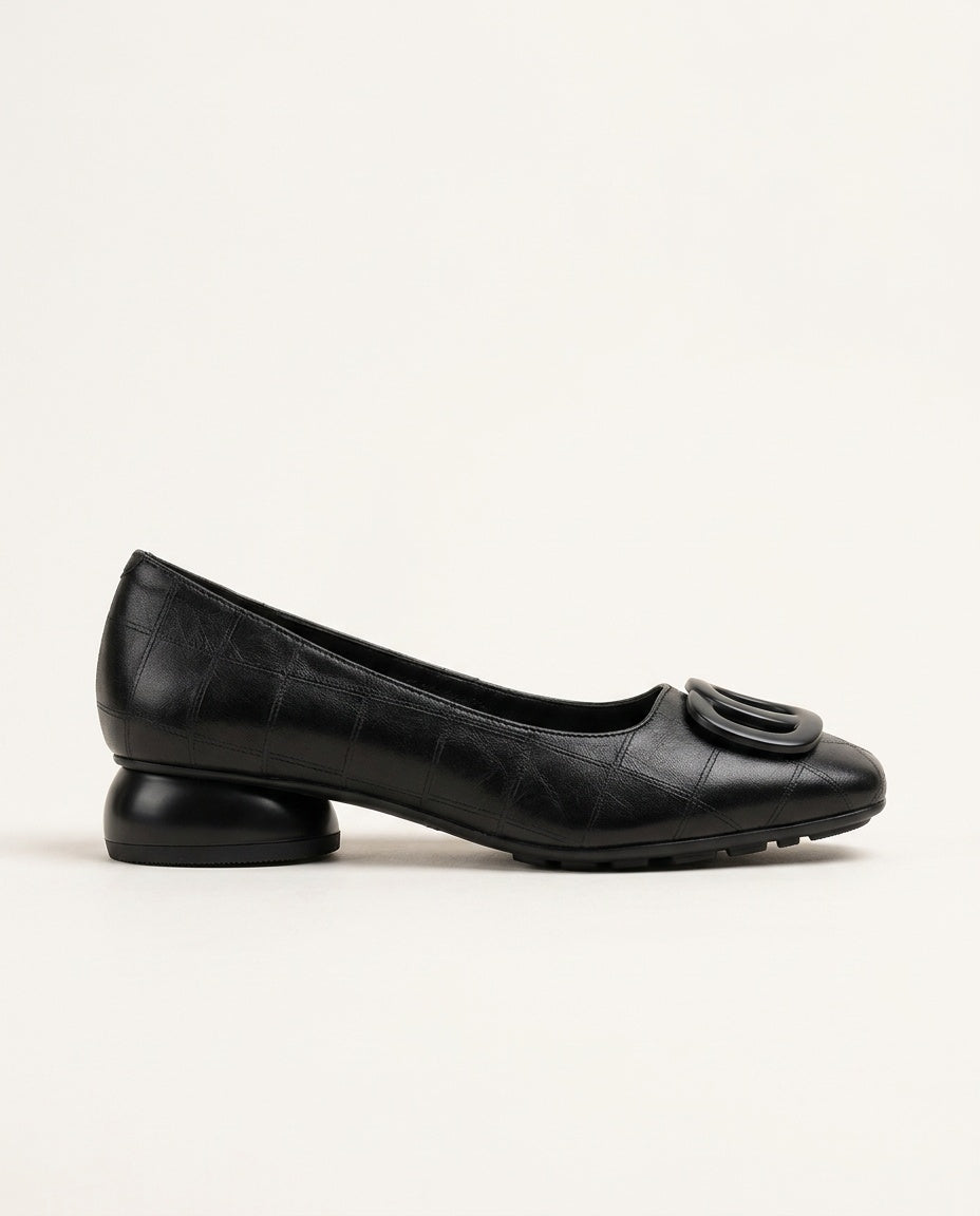 Edda | Square-Toe Leather Ballet Flats
