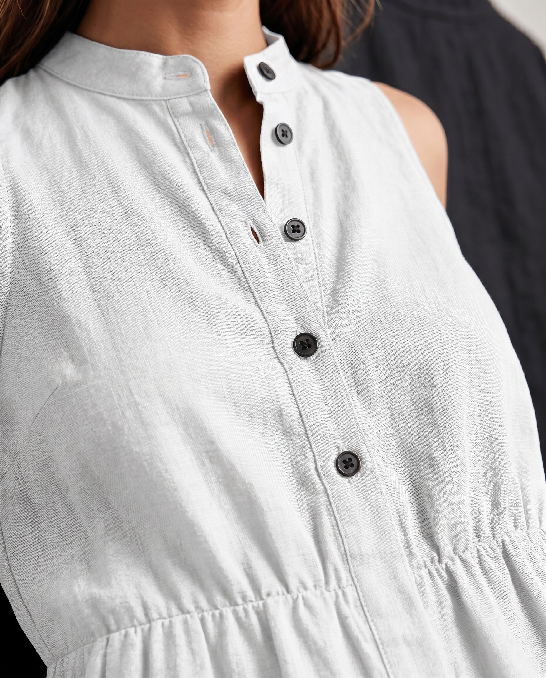 Renee | Sleeveless Button-Up Linen-Blend Jumpsuit