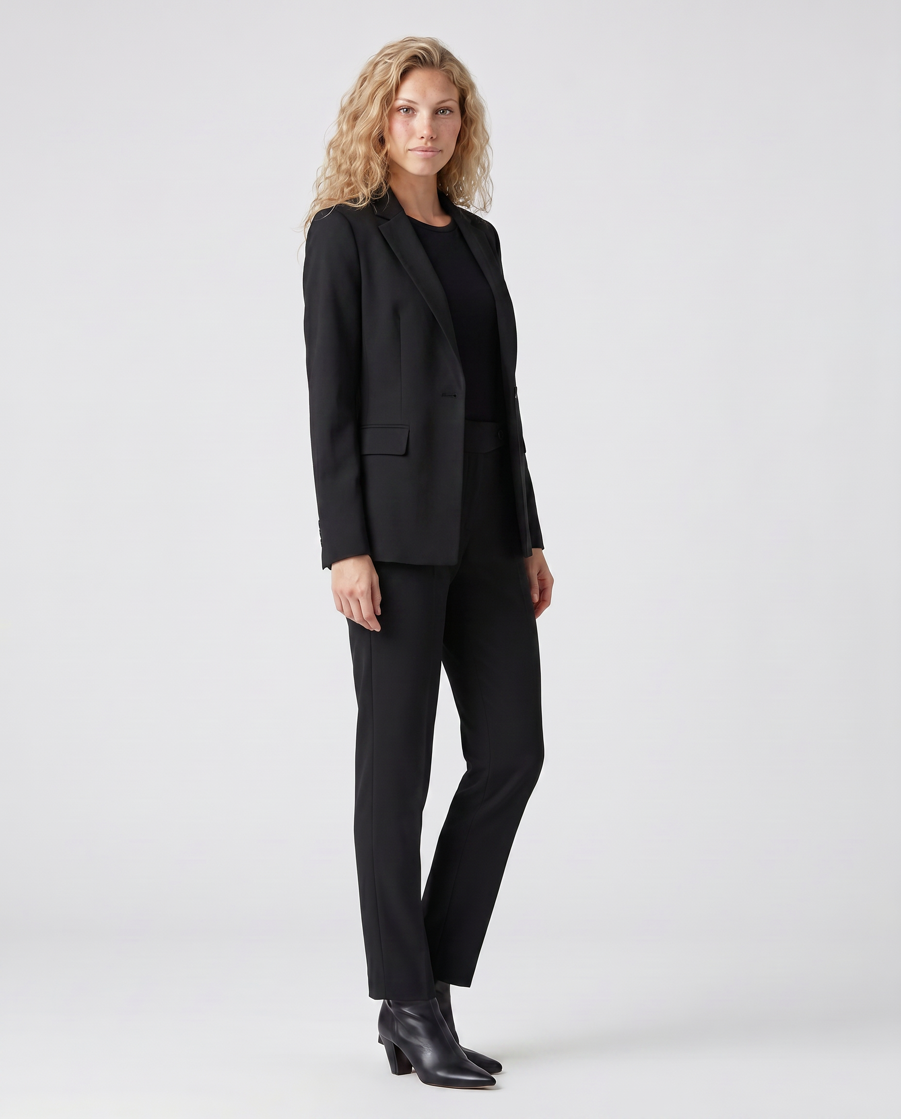 Lillie | Blazer Set with Straight-Leg Trousers