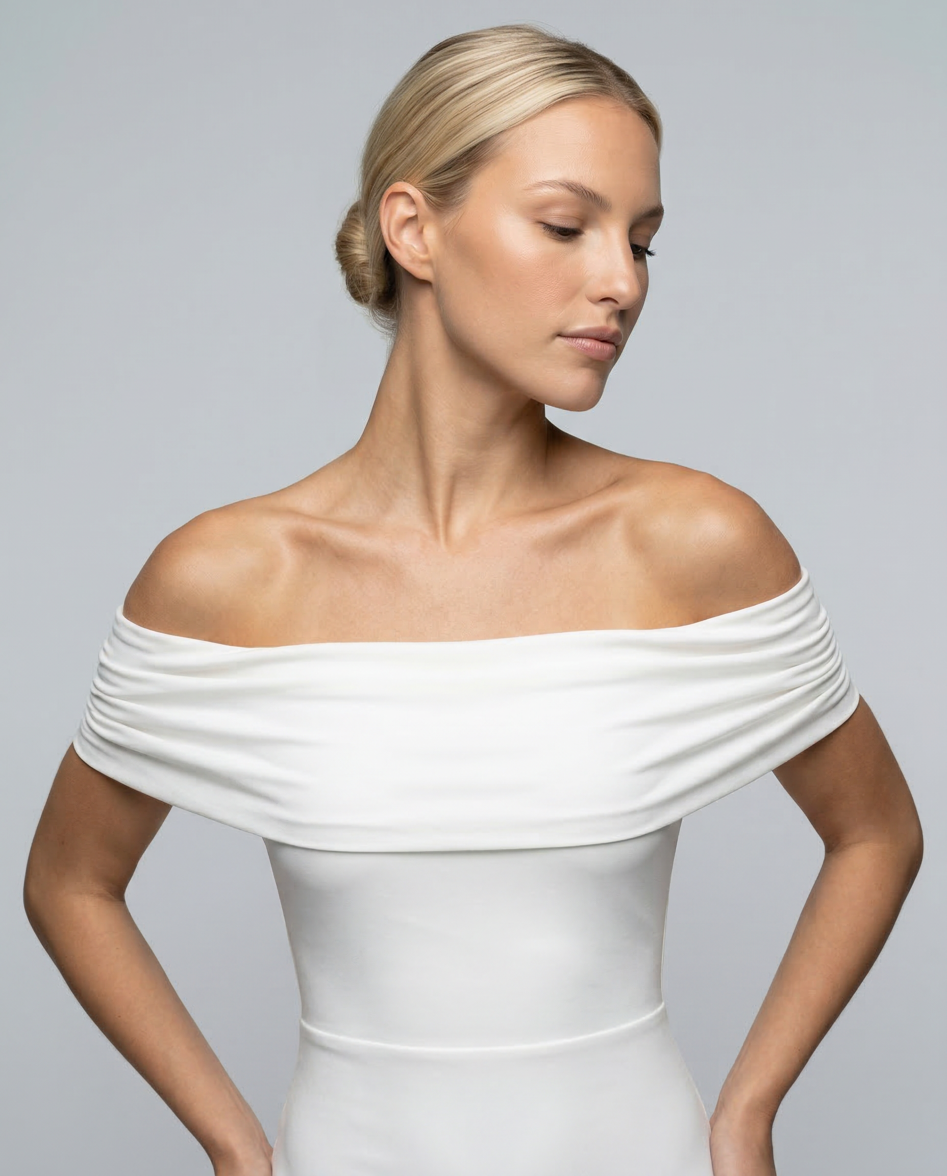 Sophia | Maxi Dress with Off-Shoulder Neckline