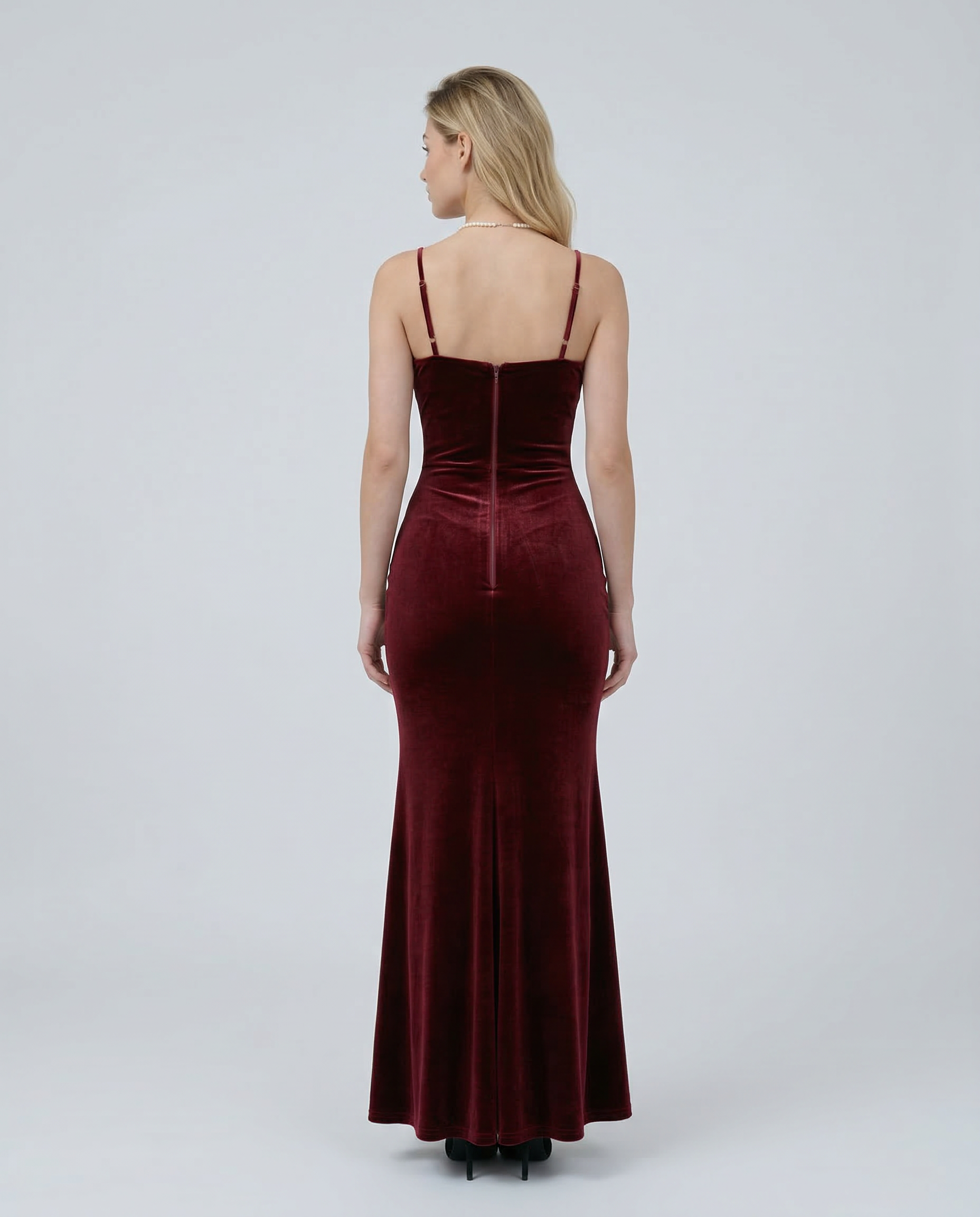Ellie | Velvet Maxi Dress Sleeveless Ruched Design