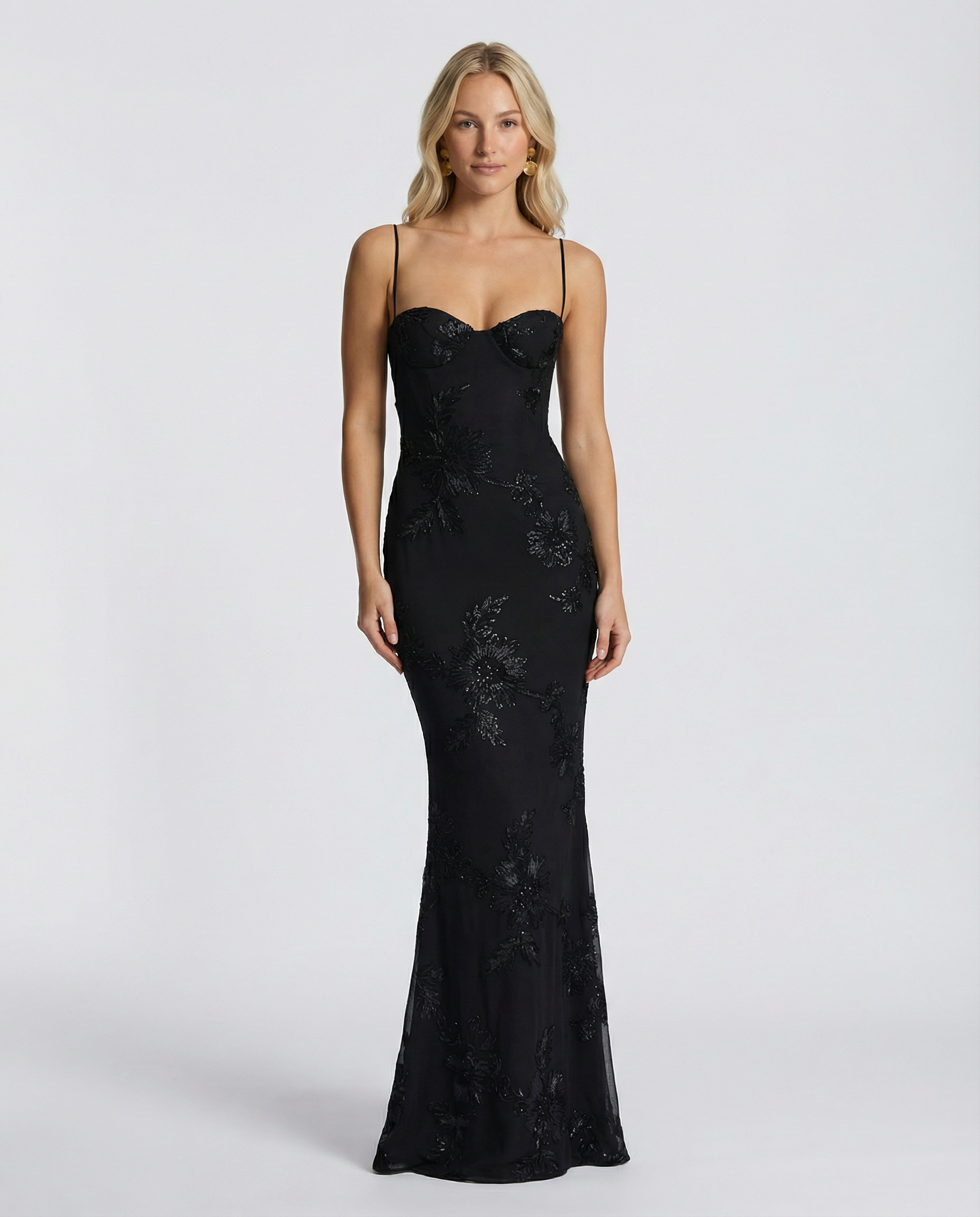 Angela | Maxi Dress with Floral Appliqué and Lace-Up Back
