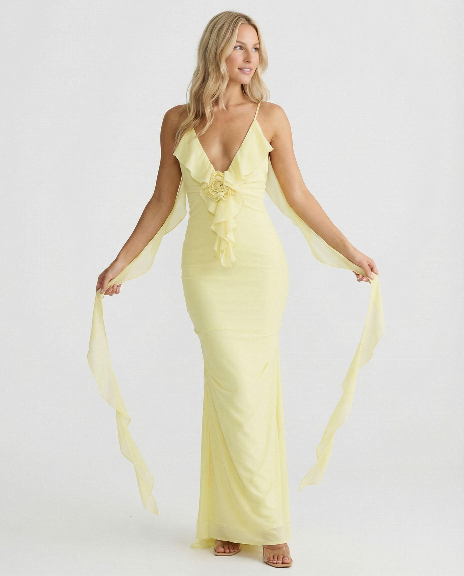 Kaitlyn | Maxi Dress with Backless Ruched Silhouette