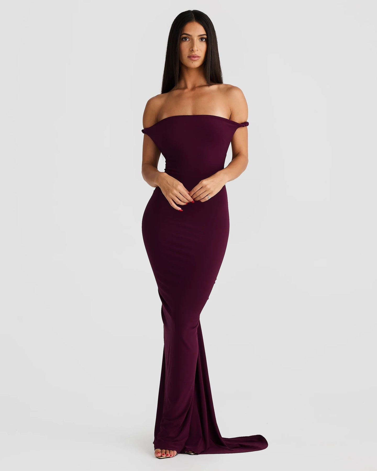 Linda | Maxi Dress with Asymmetric Neckline and Backless Detail