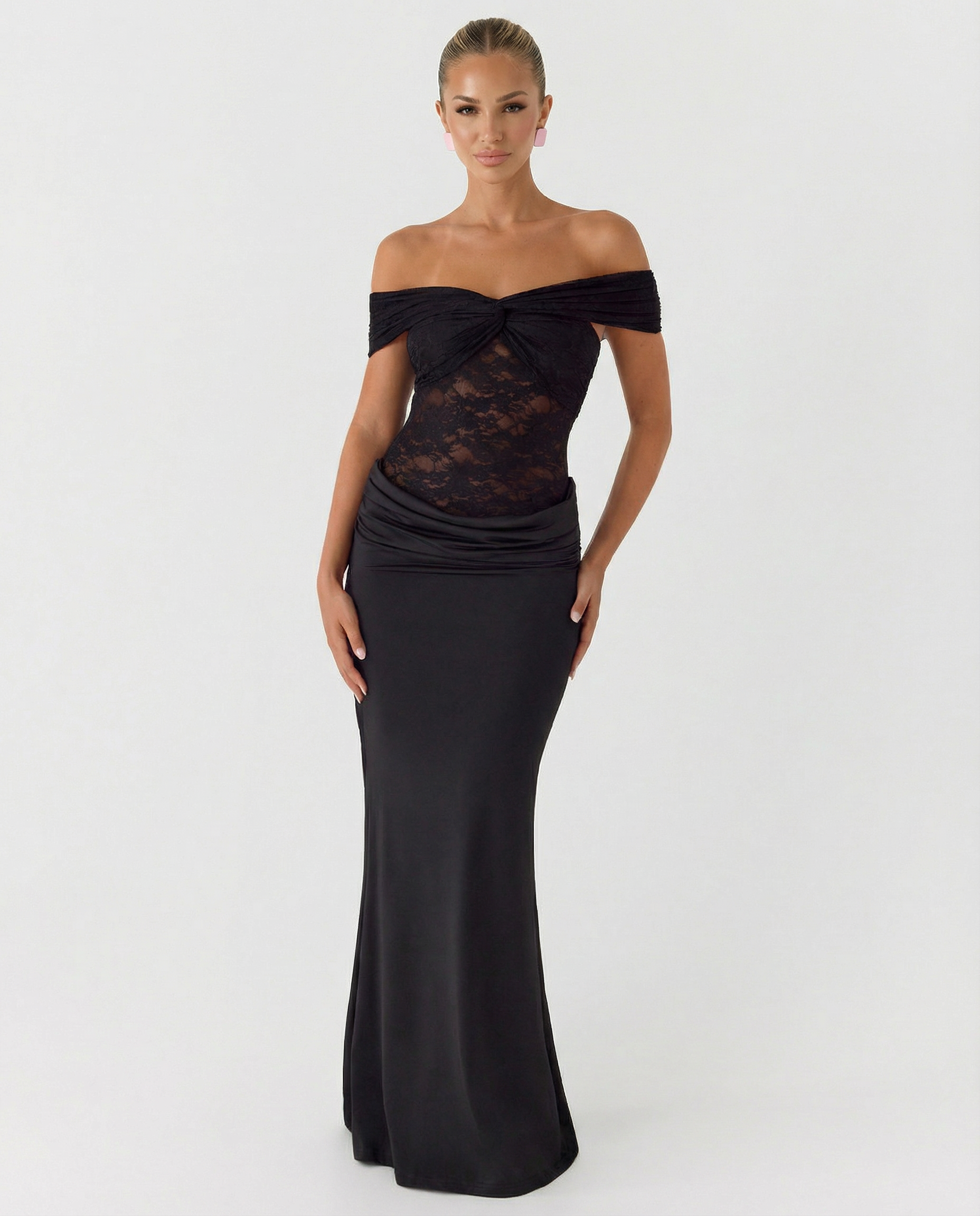 Neva | Off Shoulder Maxi Dress with Lace Bodice