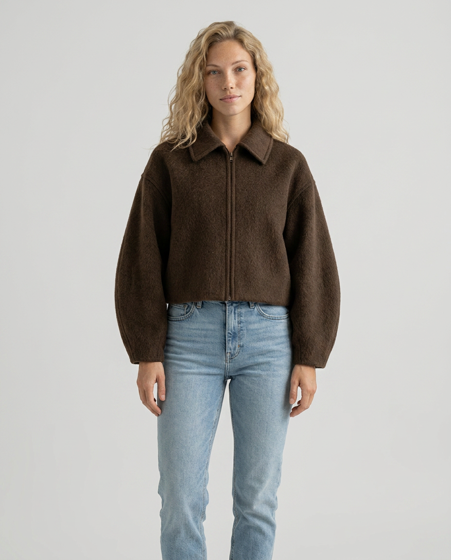 Scarlett | Cropped Zip-Up Jacket with Collar