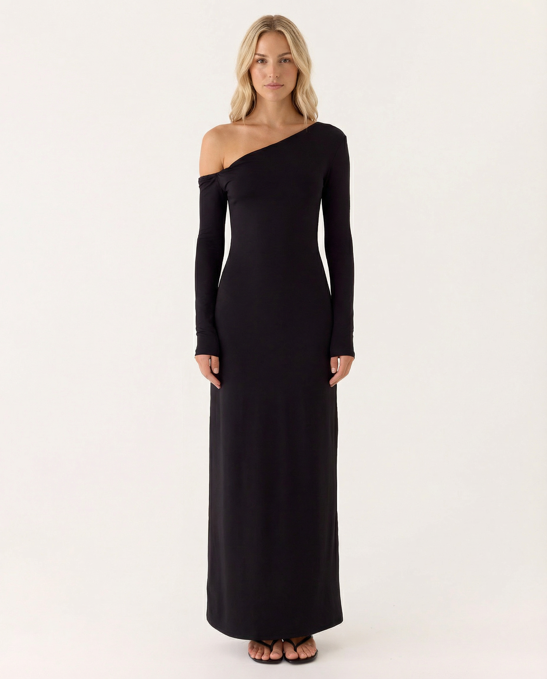 Maryann | Maxi Dress with One Shoulder and Twist Detail