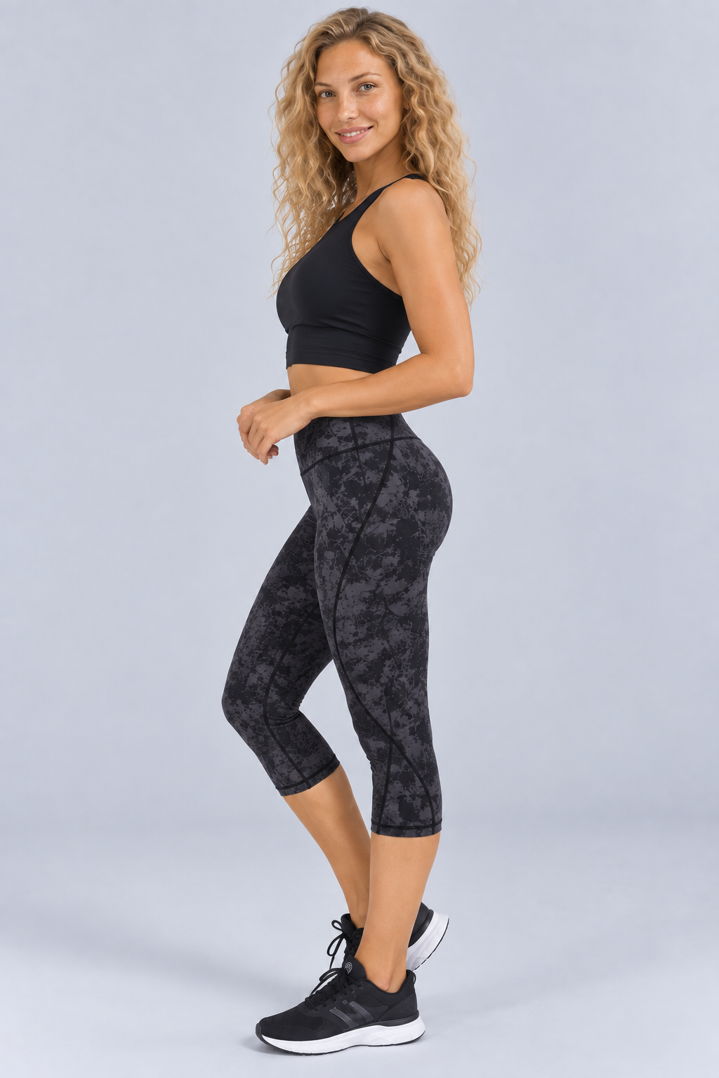 Ora | High-Waisted Printed Capri Leggings