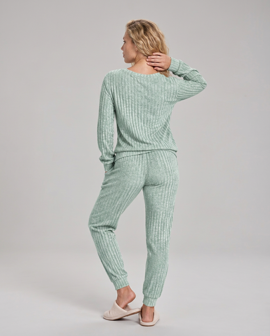 Violet | Relaxed Ribbed Knit Two-Piece Lounge Set
