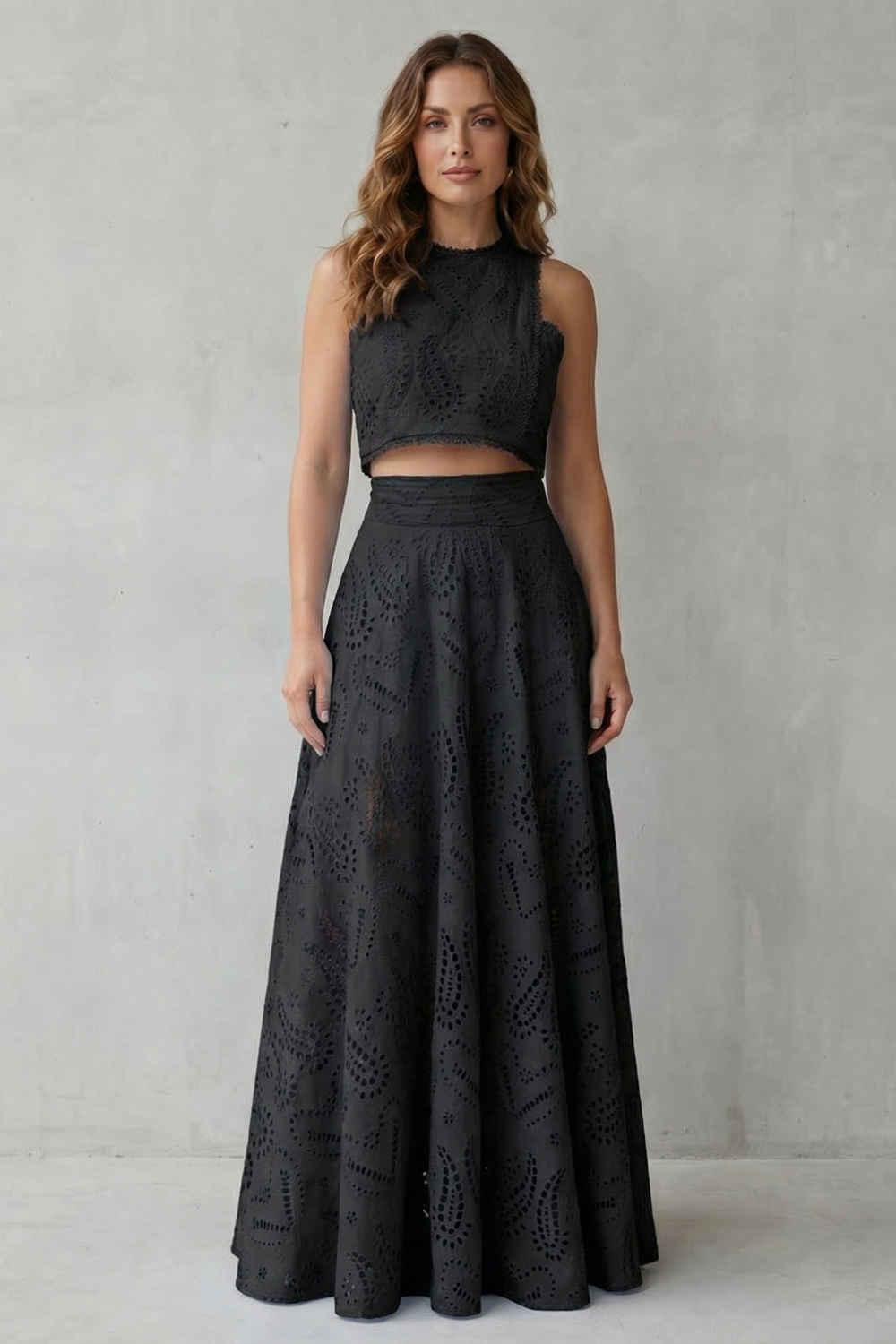 Parivelle | Embroidered Lace Sleeveless Midi Skirt Set