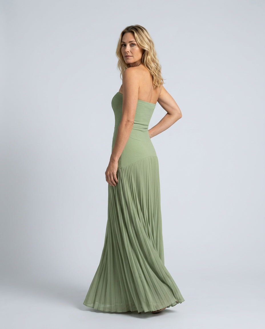 Nadia | Off-Shoulder Pleated Maxi Dress