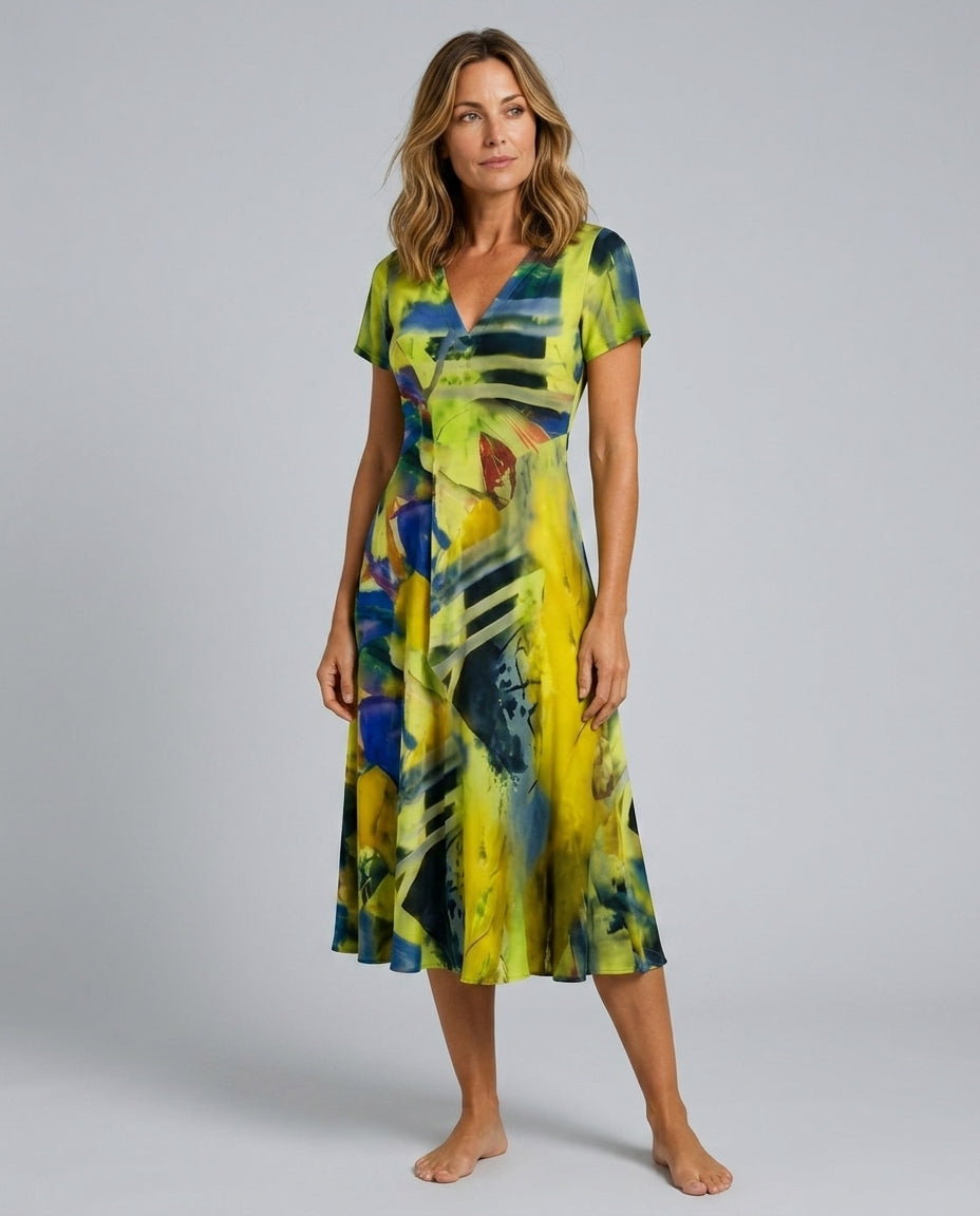 Marlowe | Abstract Print V-Neck Midi Dress