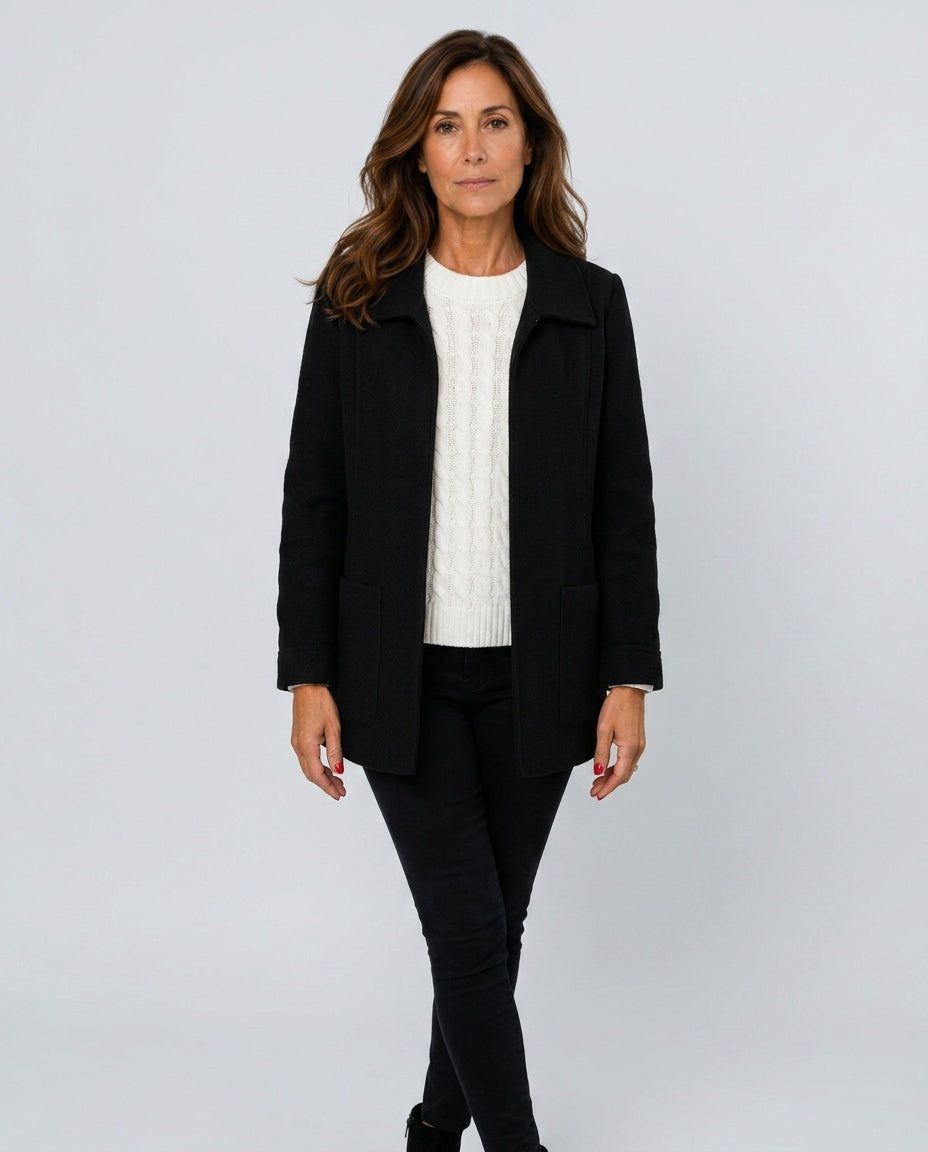 Ivy | Cropped Zip-Up Jacket with Classic Collar