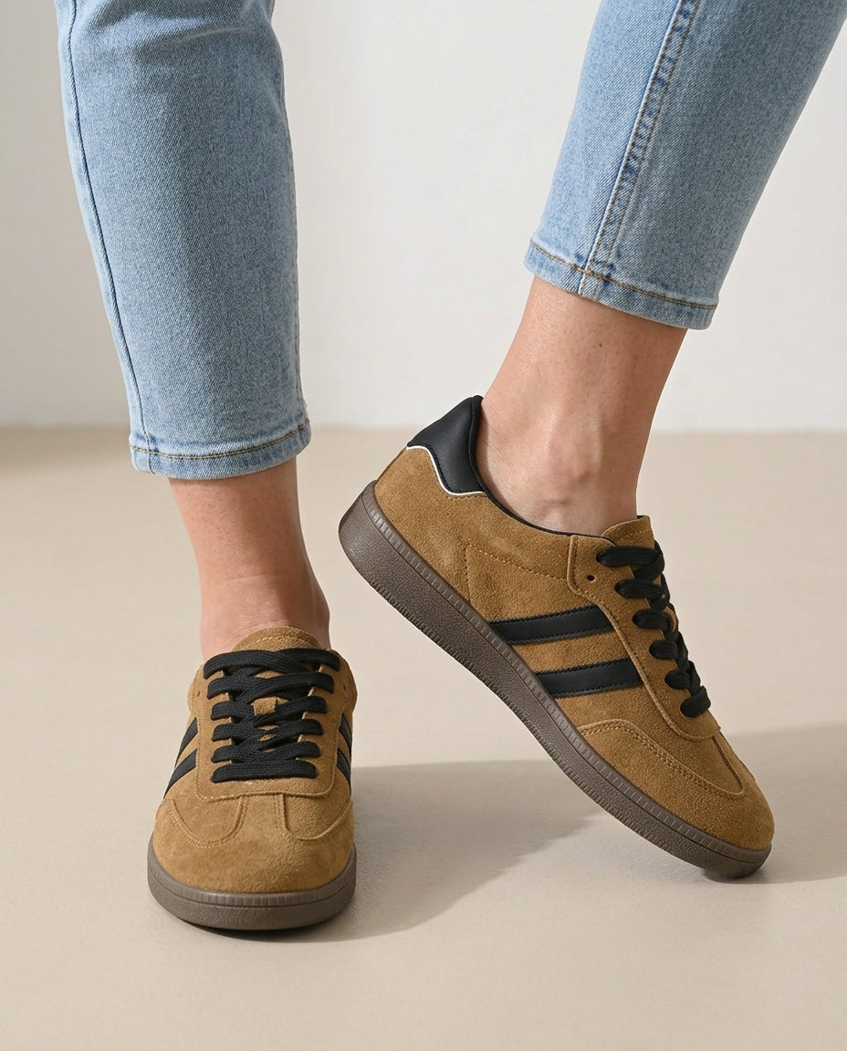 Soraya | Retro Striped Low-Top Lace-Up Sneakers