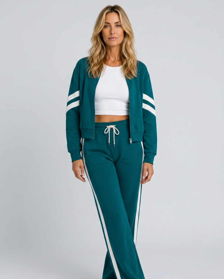 Savra | Contrast Stripe Knit Two-Piece Tracksuit Set