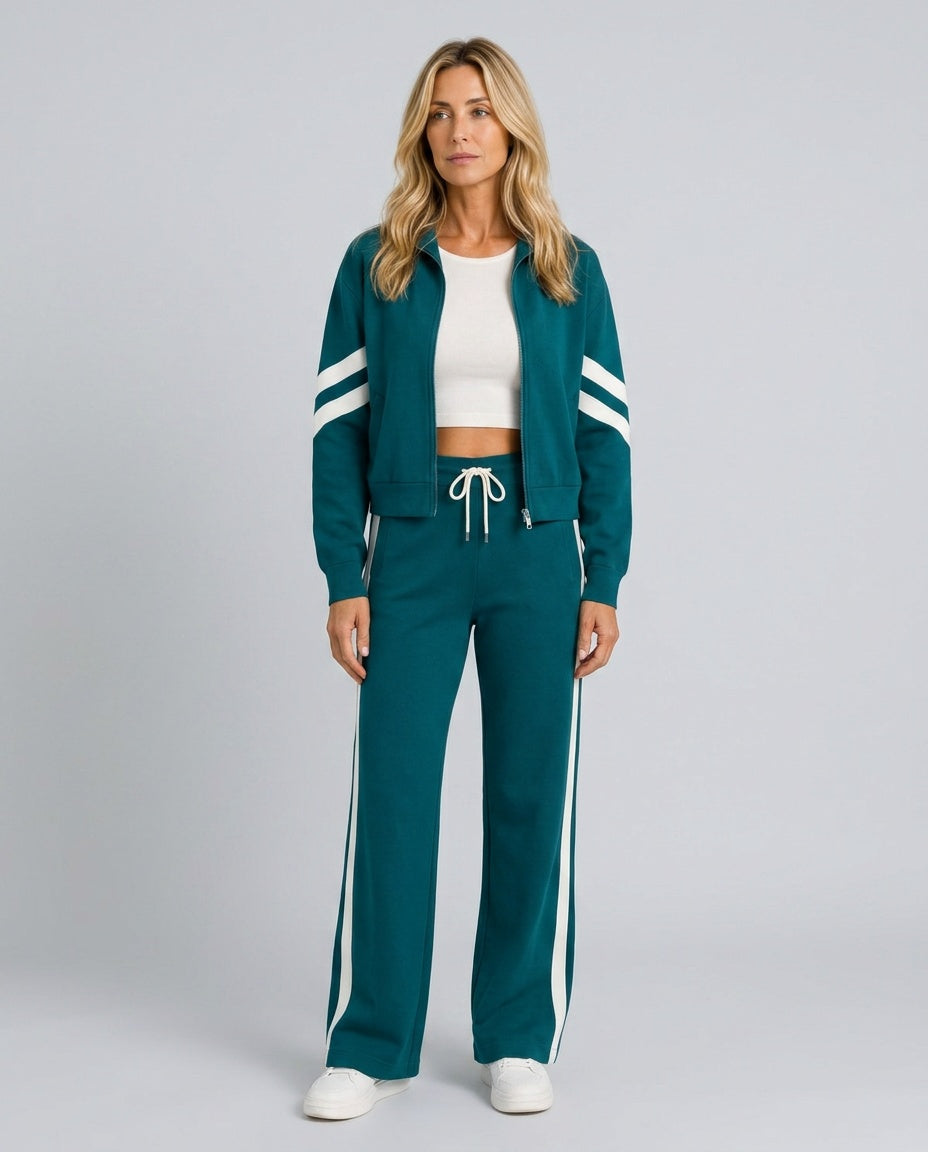 Savra | Contrast Stripe Knit Two-Piece Tracksuit Set
