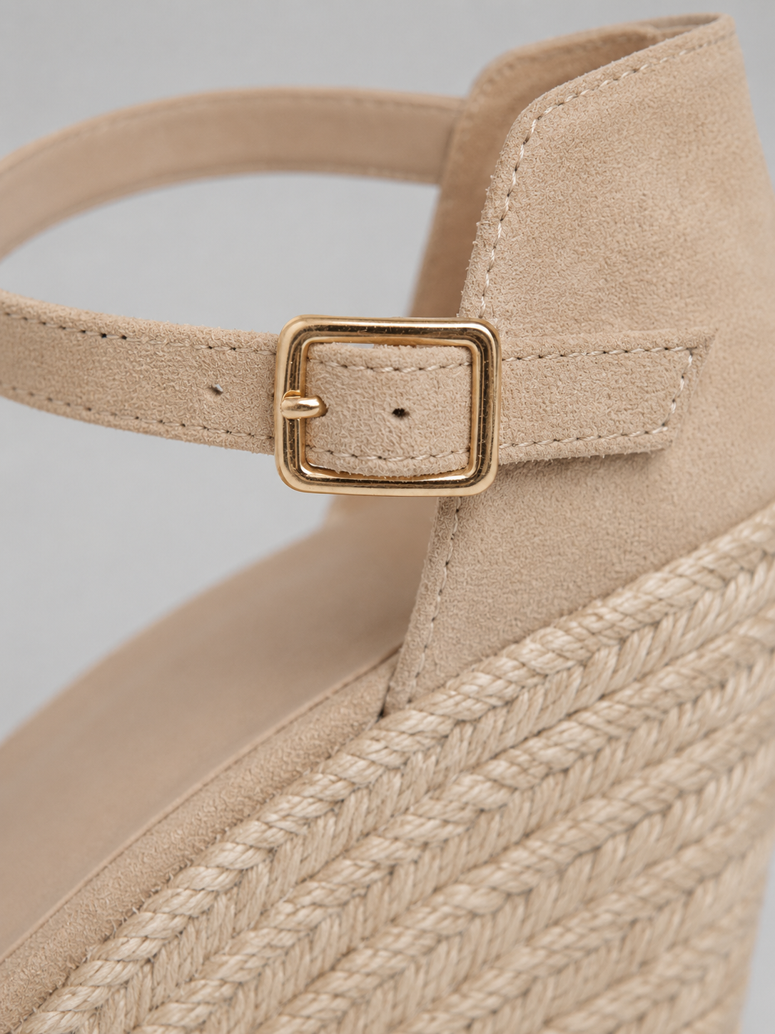 Valeria | Closed Toe Ankle Strap Wedge Sandals