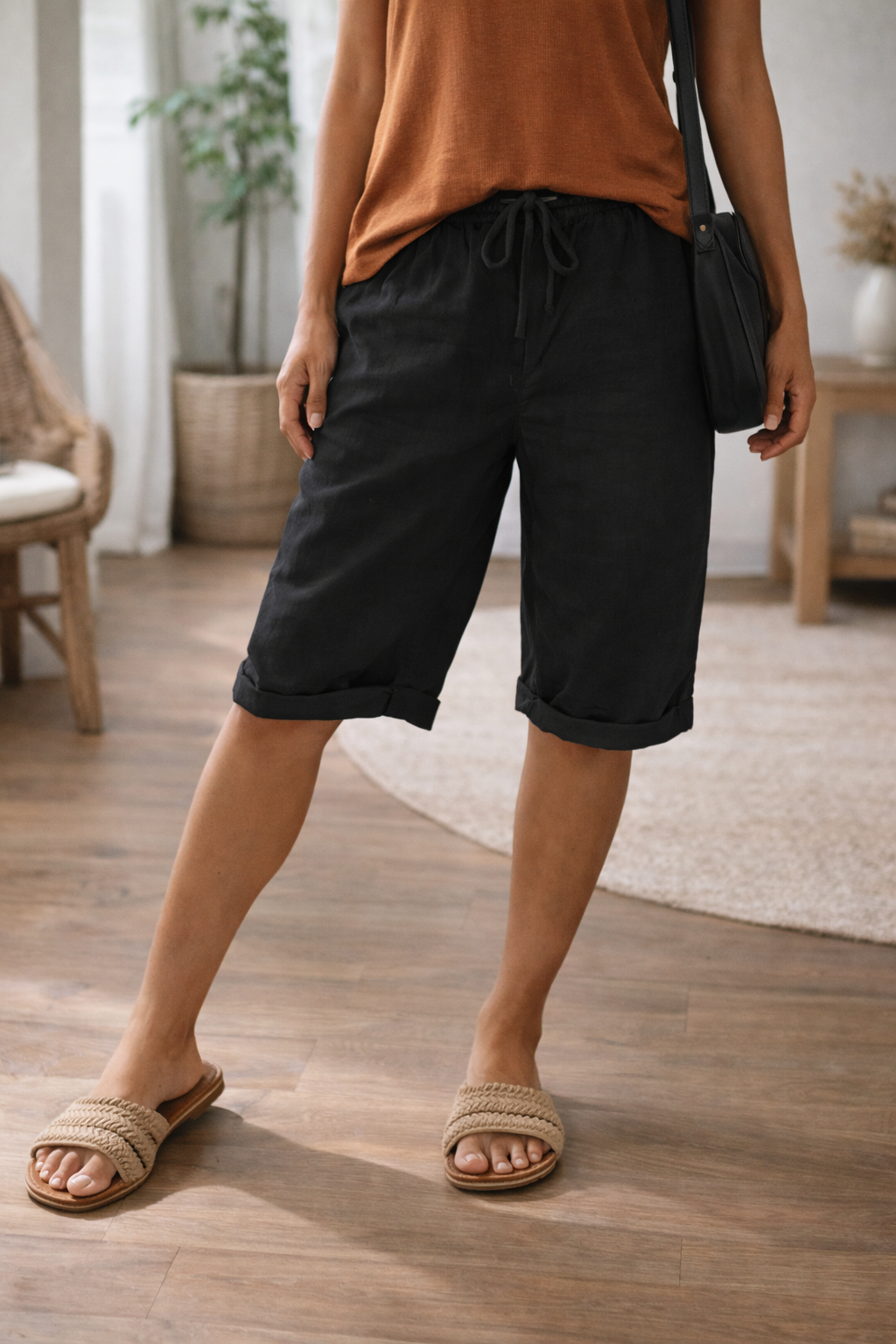 Lila | Knee-Length Drawstring Bermuda Shorts