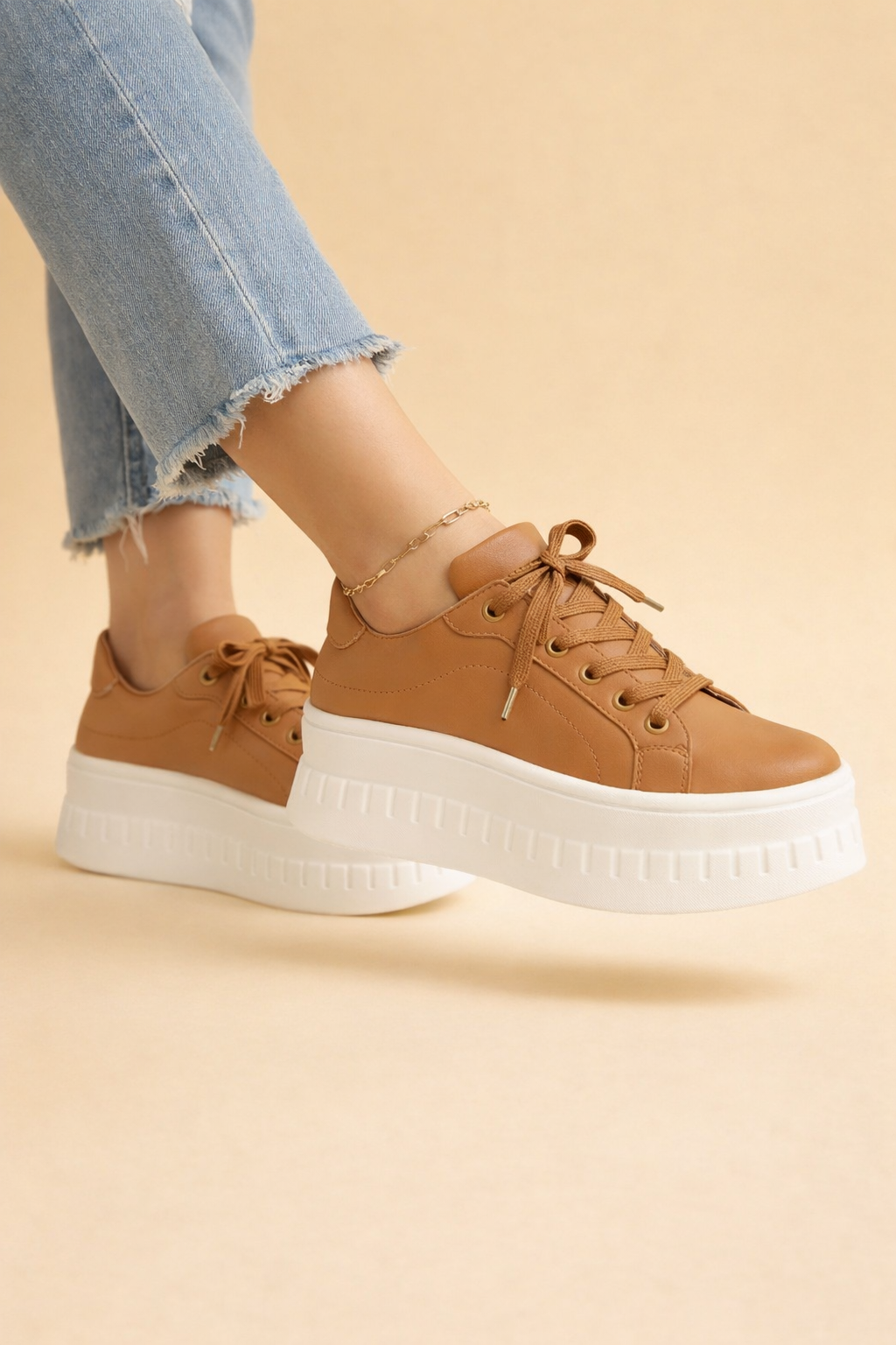 Lila | Cushioned Footbed Platform Sneakers