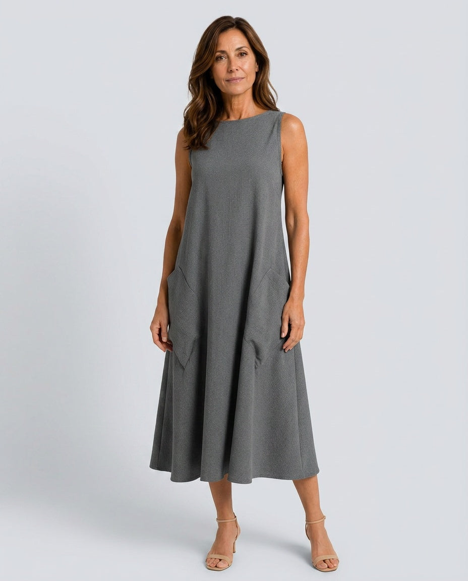 Paige | Monochrome Round Neck Midi Dress