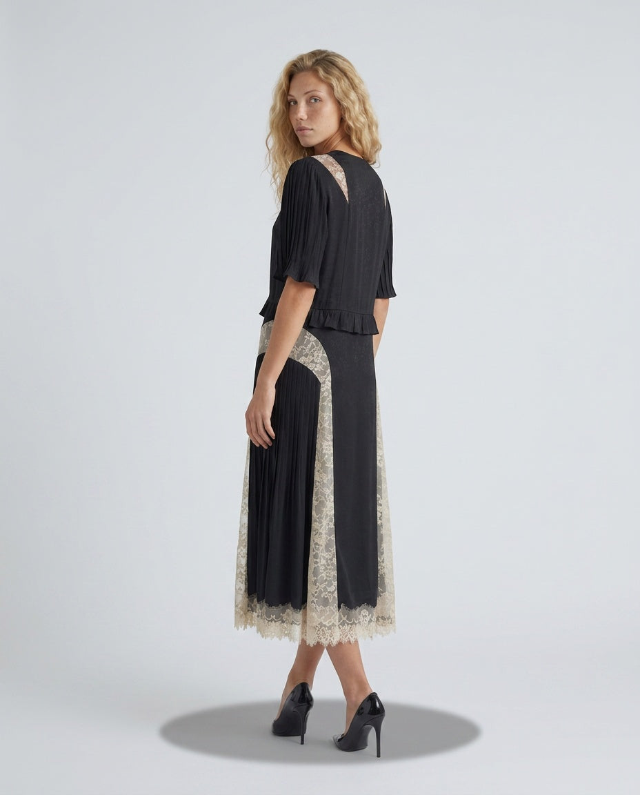 Florencia | V-Neck Contrast Lace Panel Midi Dress