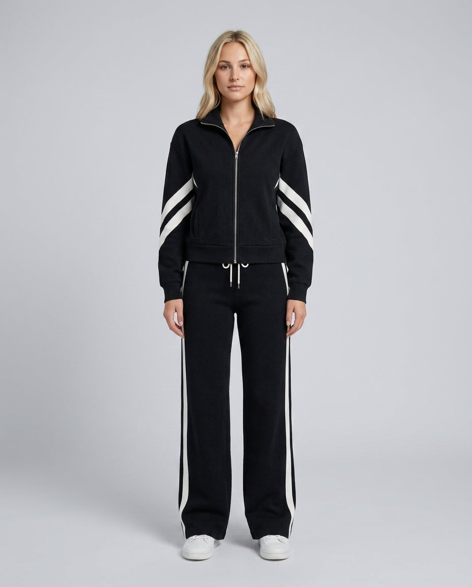 Savra | Contrast Stripe Knit Two-Piece Tracksuit Set