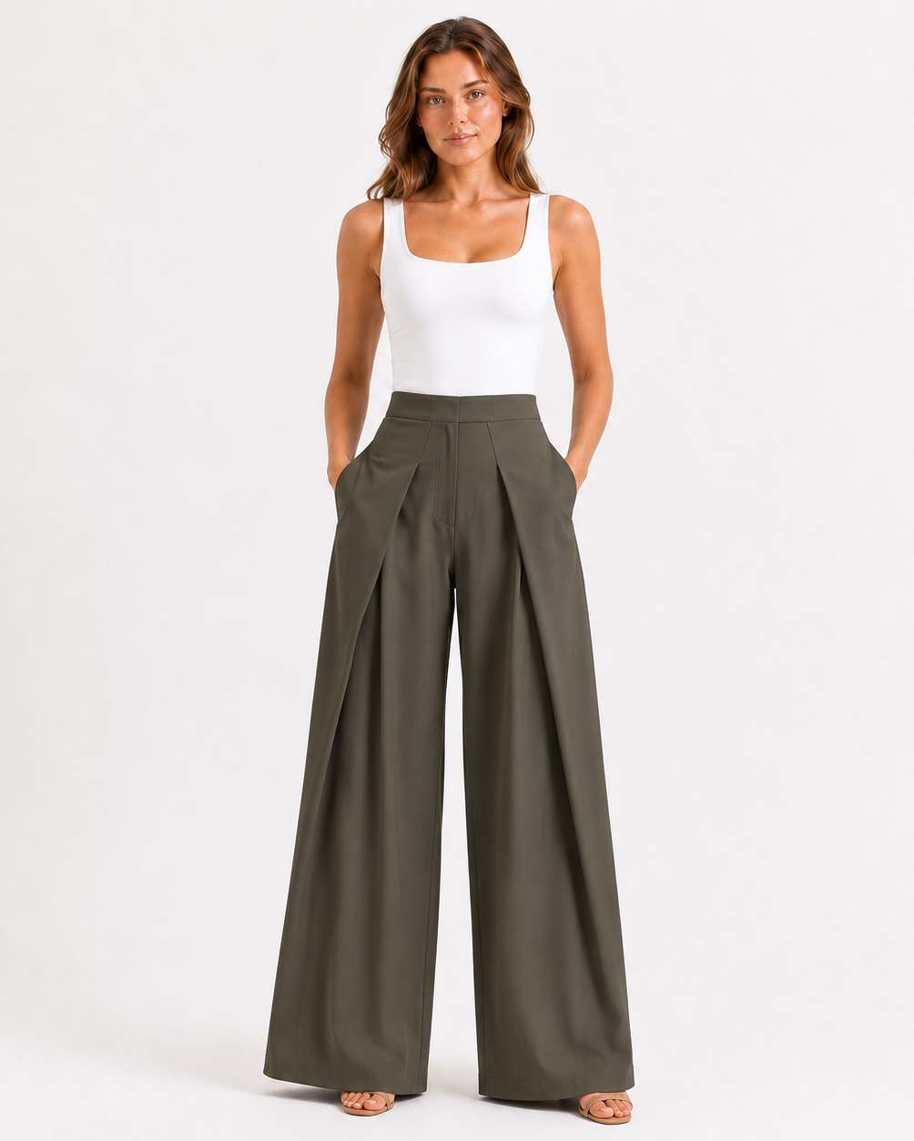 Wren | Mid-Rise Pleated Wide-Leg Ankle Trousers