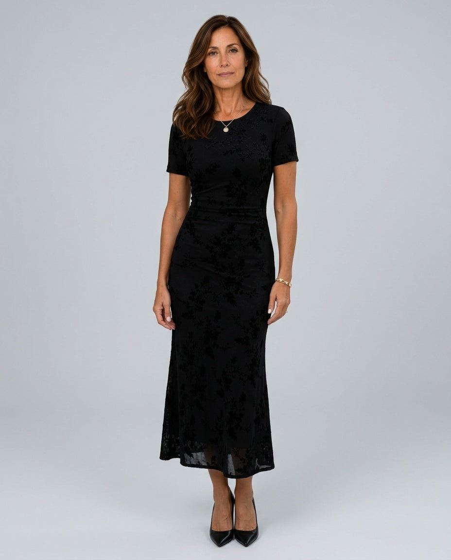 Adeline | Short Sleeve Crew Neck Midi Dress